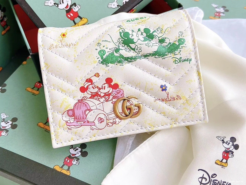 First bag ru X wallet Disney Gucci 0728